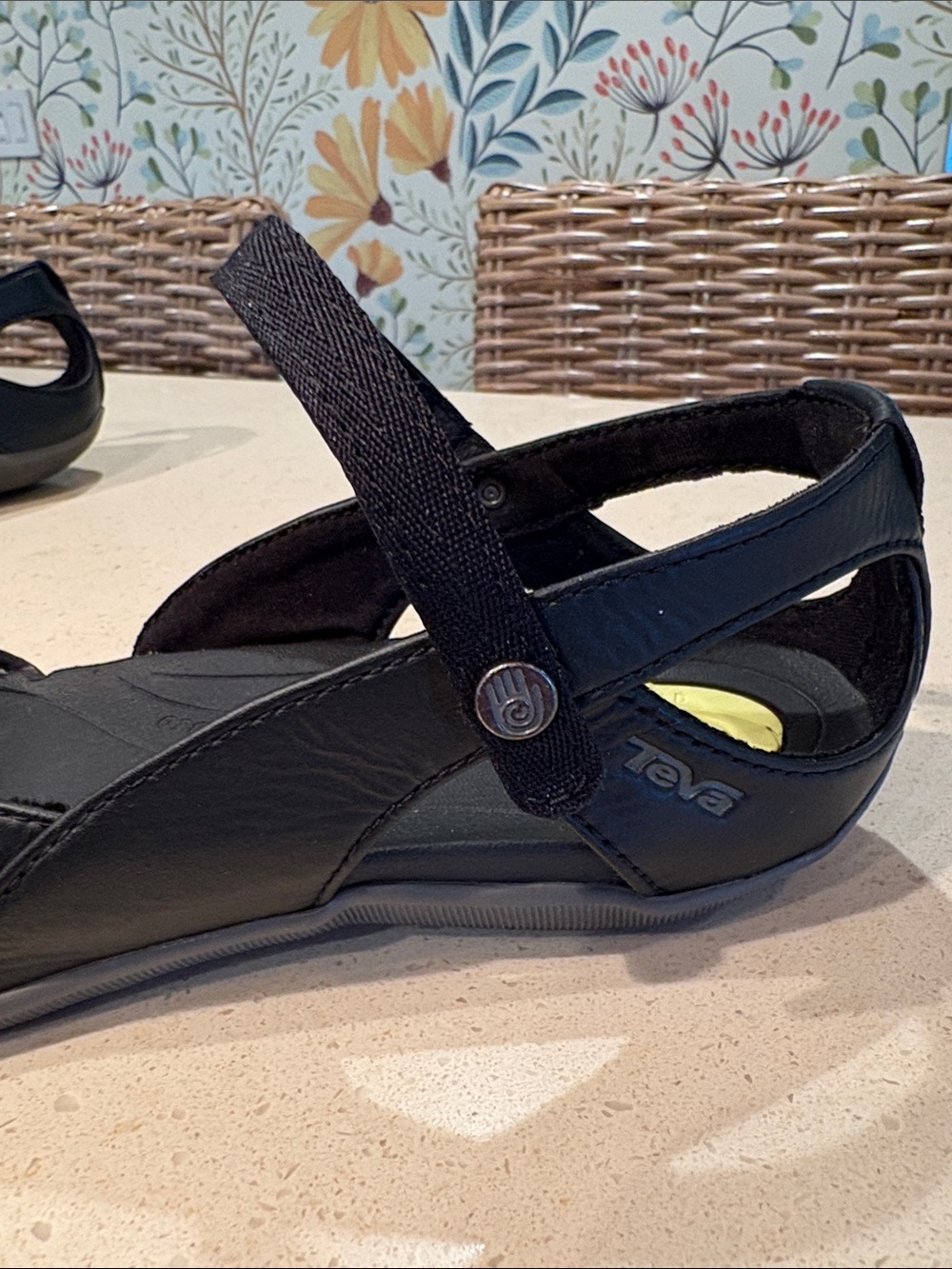 Teva Northwater Black and Grey Mary Jane’s - Size 8.5 - Picture 5 of 9